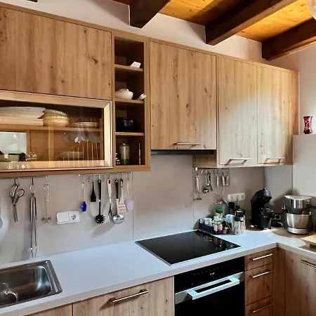 Ferienhaus Am Ossiacher See Hébergement de vacances