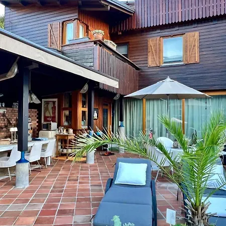 Ferienhaus Am Ossiacher See Hébergement de vacances Sattendorf